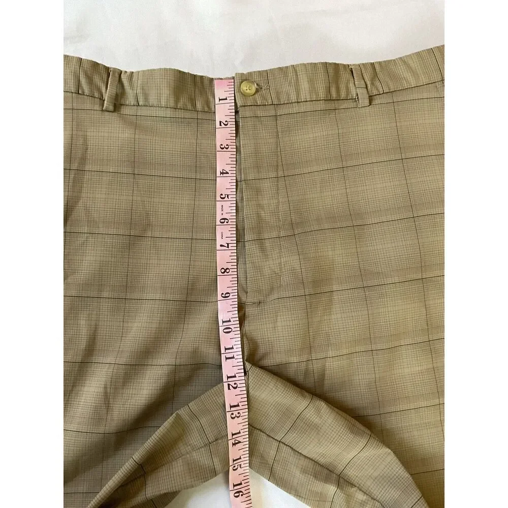 Slazenger Golf Shorts men’s size 38‎ Plaid Tan Athletic Poly Spandex Flat Front